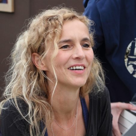 Delphine-de-Vigan-210